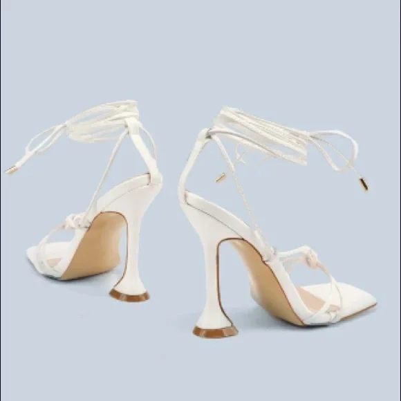 Never Worn White Heels - Picture 5 of 9